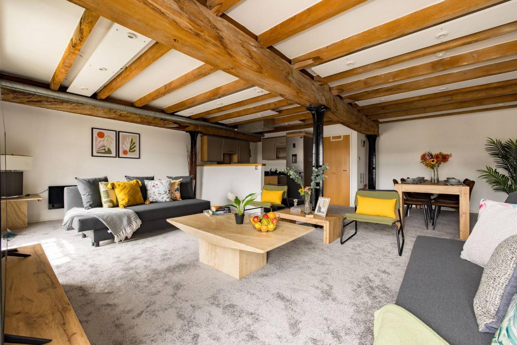 Wild Roses Serviced Apartments - Excel Warehouse 2 Лондон Экстерьер фото
